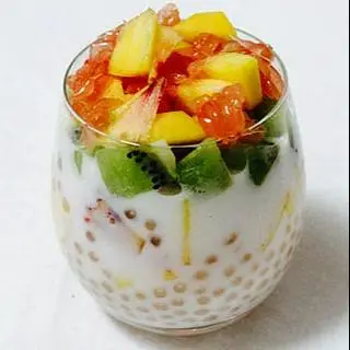 Hình ảnh Chè trái cây 4 mùa 