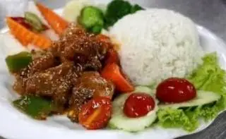 Hình ảnh Cơm Sườn Sốt Me