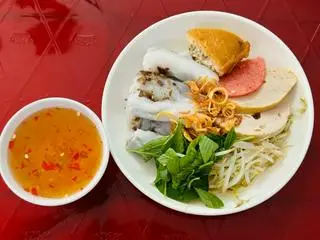 Hình ảnh Bánh Cuốn Nóng