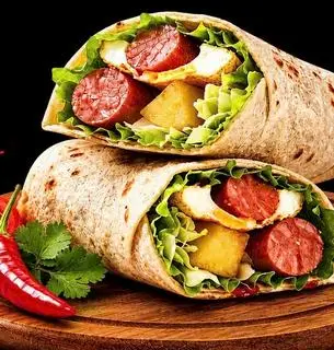 Hình ảnh Bánh tacos xúc xích - trứng