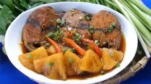 Hình ảnh Cơm Cá Ngừ Kho Thơm
