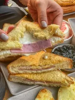 Hình ảnh Bánh sandwich phô mai