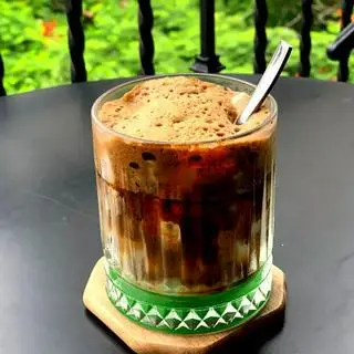 Hình ảnh Pineapple Ginseng Coffee - Cafe Sâm Dứa Sữa