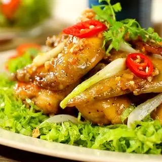 Hình ảnh Cánh gà chiên nước mắm - 1 cái