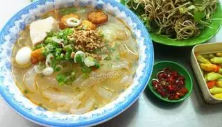 Hình ảnh Bún đầy đủ