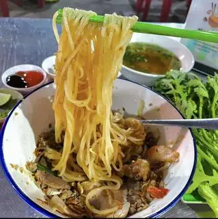 Hình ảnh Hủ tiếu nam vang (khô)