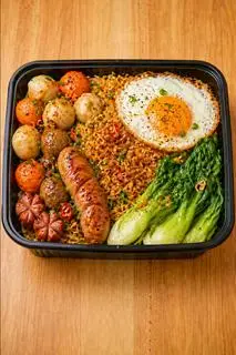 Hình ảnh Mì trộn cá viên cơ bản