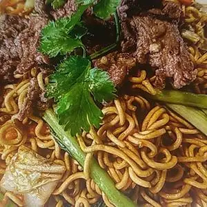 Hình ảnh Mì xào bò