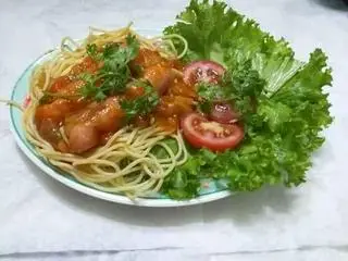 Hình ảnh Mì ý bò bằm xúc xích 