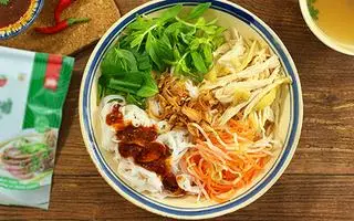 Hình ảnh Phở gà trộn