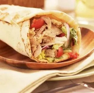 Hình ảnh bánh mì kebab cuộn “heo”