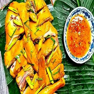 Hình ảnh Gà ủ muối hoa tiêu 1 con