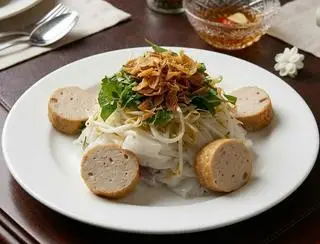 Hình ảnh Bánh ướt chả chiên