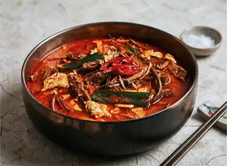 Hình ảnh Canh thịt bò cay|육개장