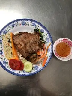 Hình ảnh Cơm sườn chả