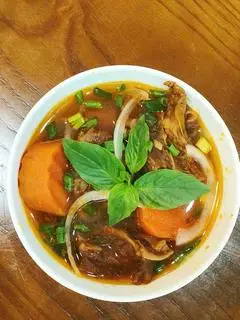 Hình ảnh Bò Kho Tiết Kiệm (không dụng cụ không bánh mì)