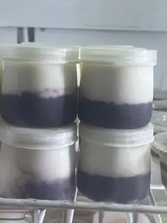 Hình ảnh Sữa chua nếp cẩm