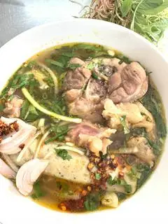 Hình ảnh Bún Bò  Giò – Gân – Chả