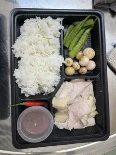Hình ảnh Cơm thịt luộc cà pháo