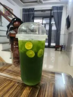 Hình ảnh Trà tắc thái xanh 800ml
