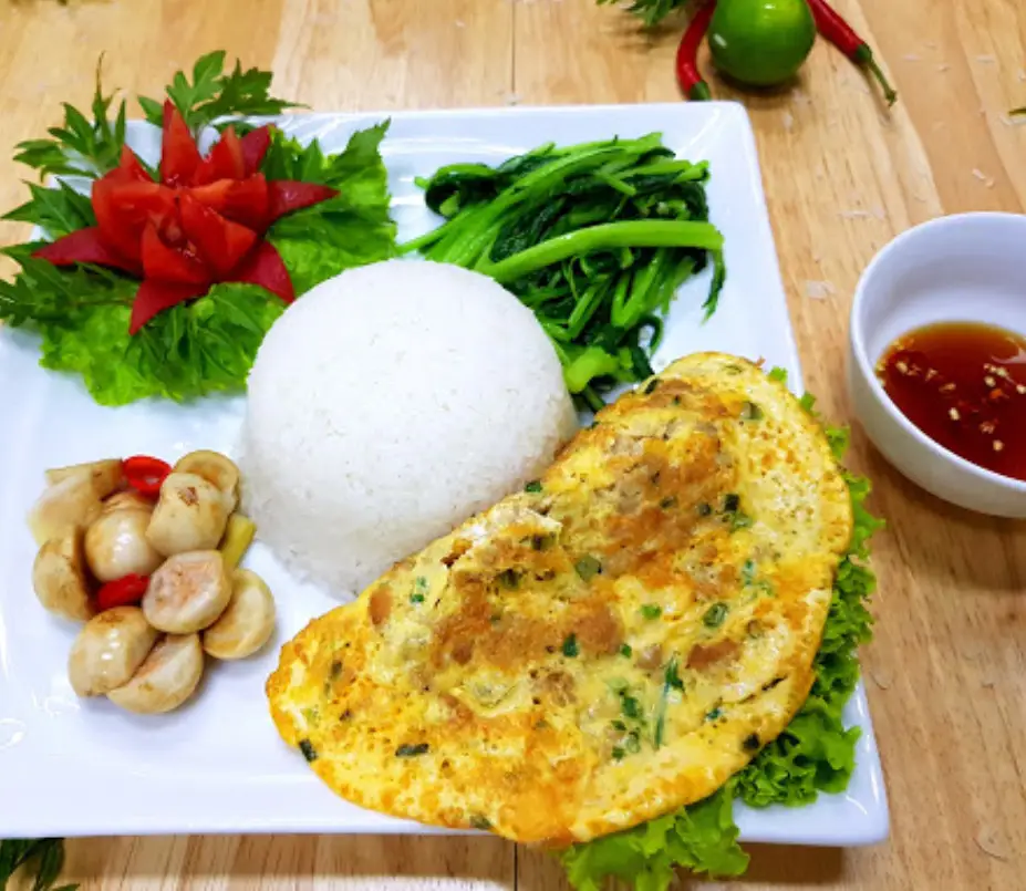 Hình ảnh Cơm Trứng Đúc Thịt 