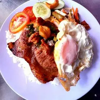 Hình ảnh Cơm tấm sườn trứng