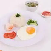 Hình ảnh Cơm Trắng + 1 Trứng ốp la