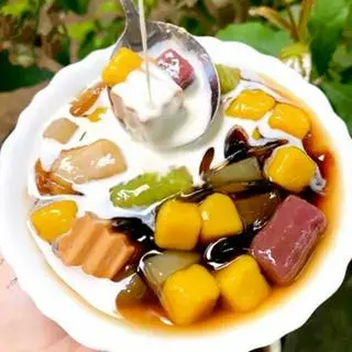 Hình ảnh Chè Khoai Dẻo Khúc Bạch