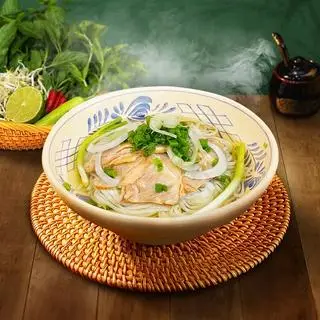 Hình ảnh Phở bò nạm lớn