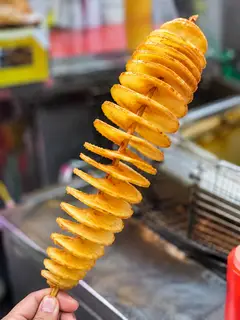 Hình ảnh Khoai Tây Lốc Xoáy Lắc Phô Mai