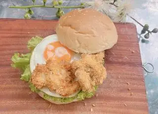Hình ảnh Hamburger Gà Trứng