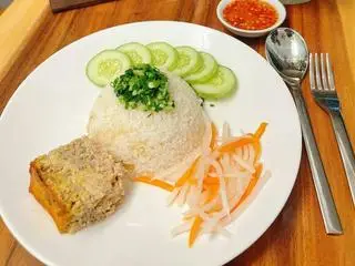 Hình ảnh Cơm tấm mắm chưng