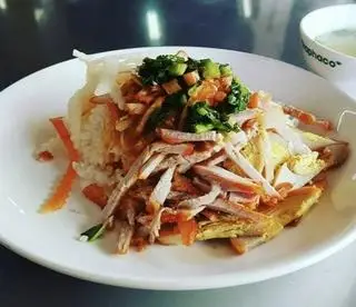 Hình ảnh Combo cơm tấm Long Xuyên tiêu chuẩn + 1 ly coca