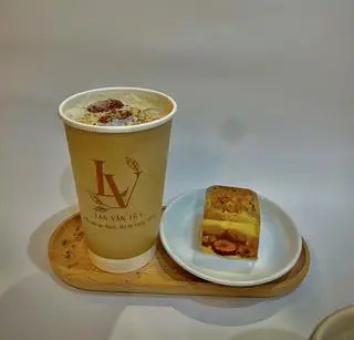 Hình ảnh Trà sữa nướng Vân Nam hoa hồng _ 云南玫瑰烤奶茶
