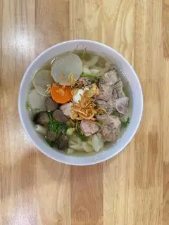 Hình ảnh Nui mọc xương heo
