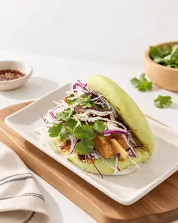 Hình ảnh Bánh bao kẹp xiên nướng chay