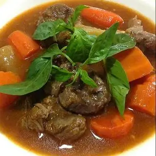 Hình ảnh Bò Kho Bánh Mỳ