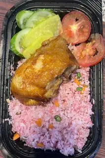 Hình ảnh Cơm chiên má đùi Ok