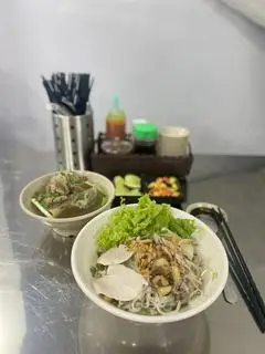 Hình ảnh Hủ Tiếu Xương Ống