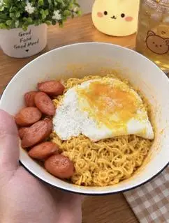 Hình ảnh MÌ TRỘN SỐT BEO