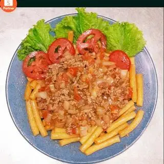Hình ảnh Nui sốt bò bằm