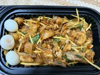 Hình ảnh Bánh tráng trộn thập cẩm
