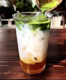 Hình ảnh Matcha đào sữa gấu
