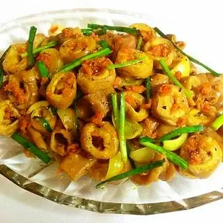 Hình ảnh Lòng Xào Nghệ Xúc Bánh Tráng