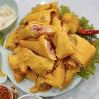 Hình ảnh 1 Con Gà Ủ Muối