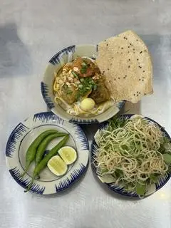 Hình ảnh Mì Quảng thập cẩm