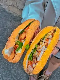 Hình ảnh Bánh mì thập cẩm