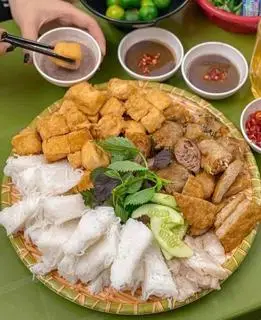 Hình ảnh Bún đậu đầy đủ không nem