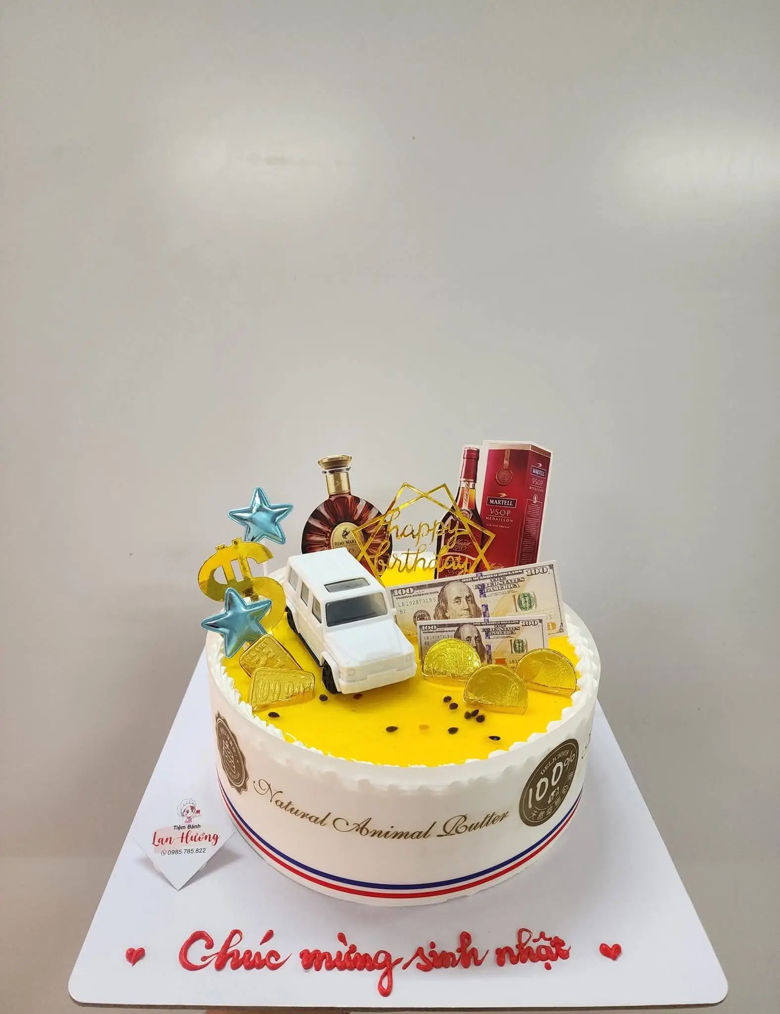 Hình ảnh Bánh Sinh Nhật Ô Tô G63 18cm (lV)