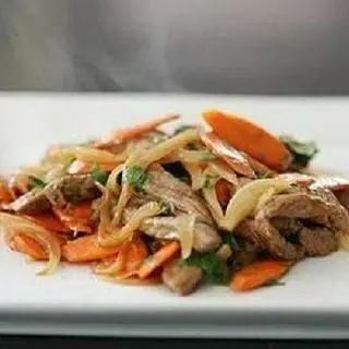 Hình ảnh Cơm chiên bò xào chua ngọt
